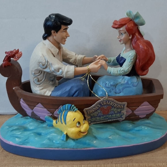 Jim Shore ~ Waiting for a Kiss Ariel & Prince Eric ~ The Little Mermaid - Picture 1 of 12